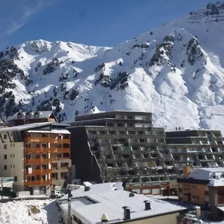 Daire Agreable 6 Pers, 2 Chambres, Centre Station, 80m Des Pistes, Equipe Et Confortable - Fr-1-404-47 *