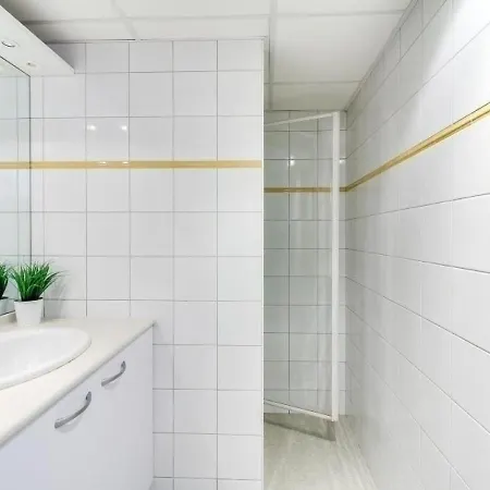 Apartment Agreable 6 Pers, 2 Chambres, Centre Station, 80m Des Pistes, Equipe Et Confortable - Fr-1-404-47 La Mongie