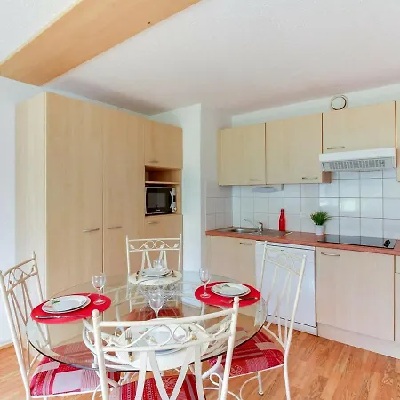 Apartment Agreable 6 Pers, 2 Chambres, Centre Station, 80m Des Pistes, Equipe Et Confortable - Fr-1-404-47 *